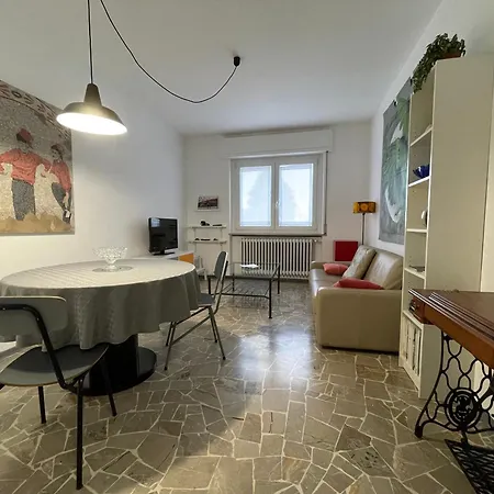 House Gallery Magnoli By Holiday World *
